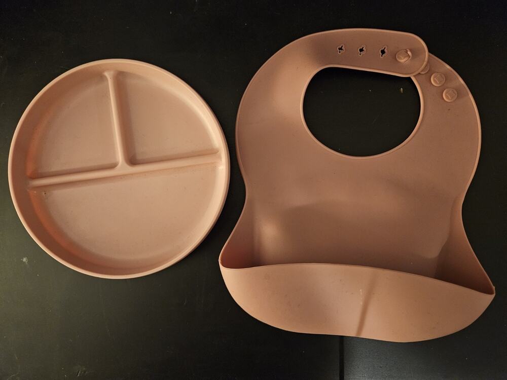 Target Cloud Island Toddler Feeding Set - Divided Plate & Silicone Bib
